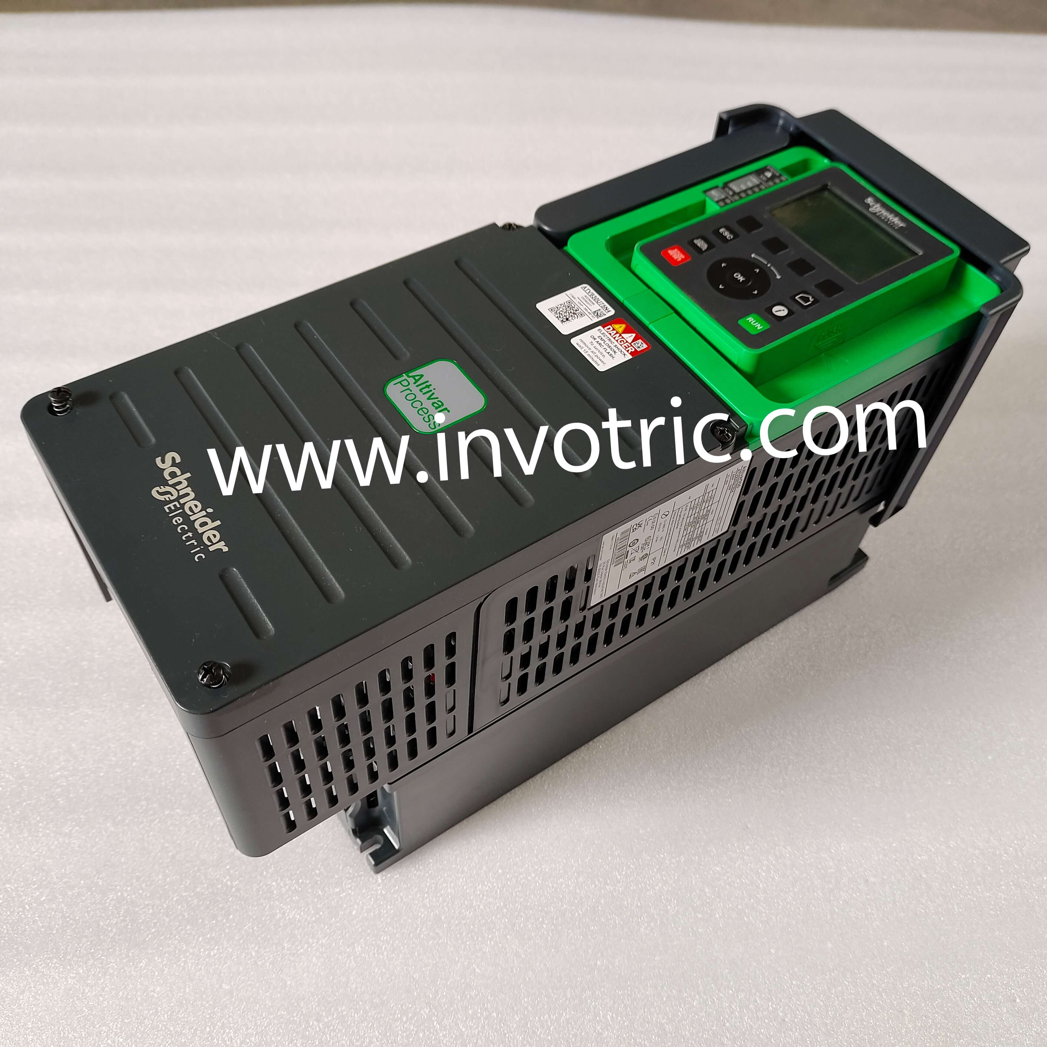 SCHNEIDER ELECTRIC ATV930U75N4 SQDATV930U75N4-3