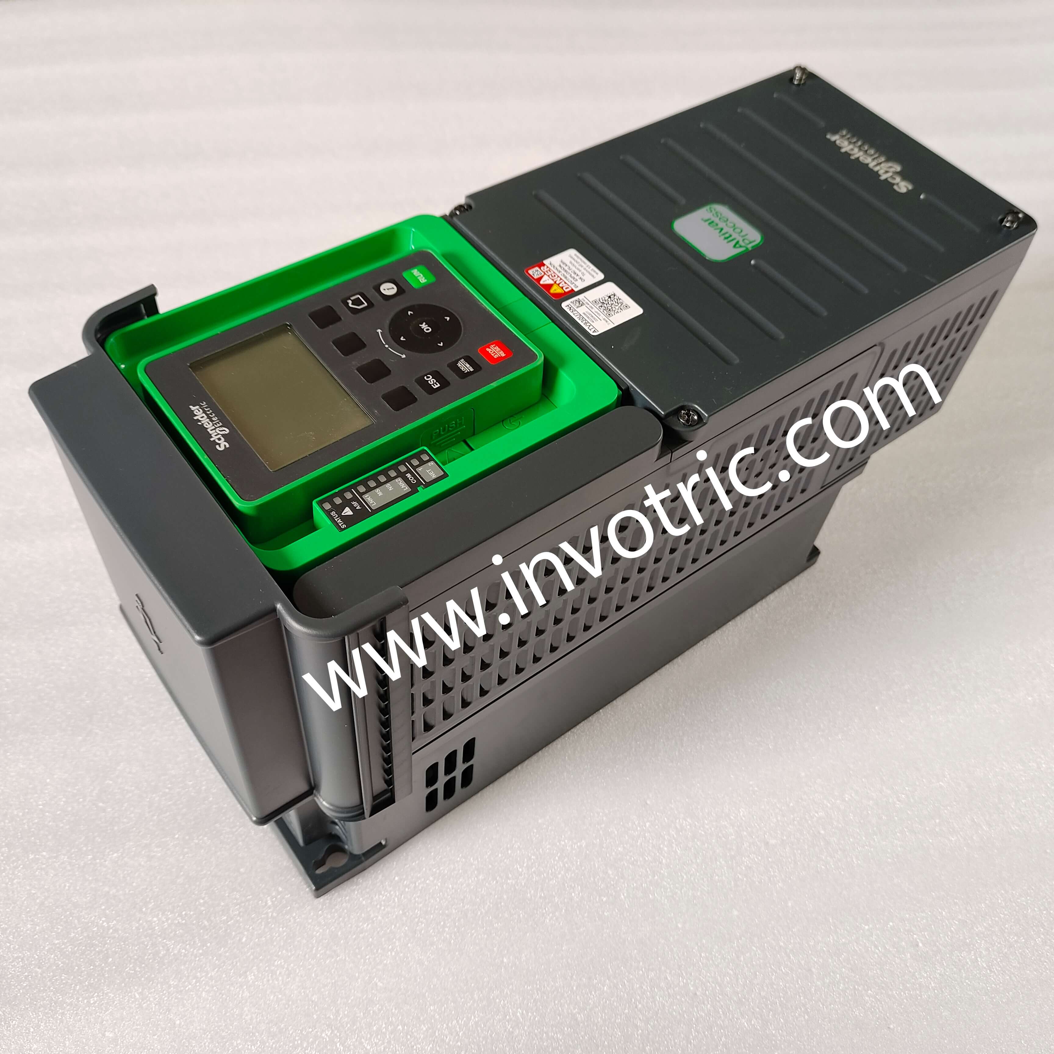 SCHNEIDER ELECTRIC ATV930U75N4 SQDATV930U75N4-1