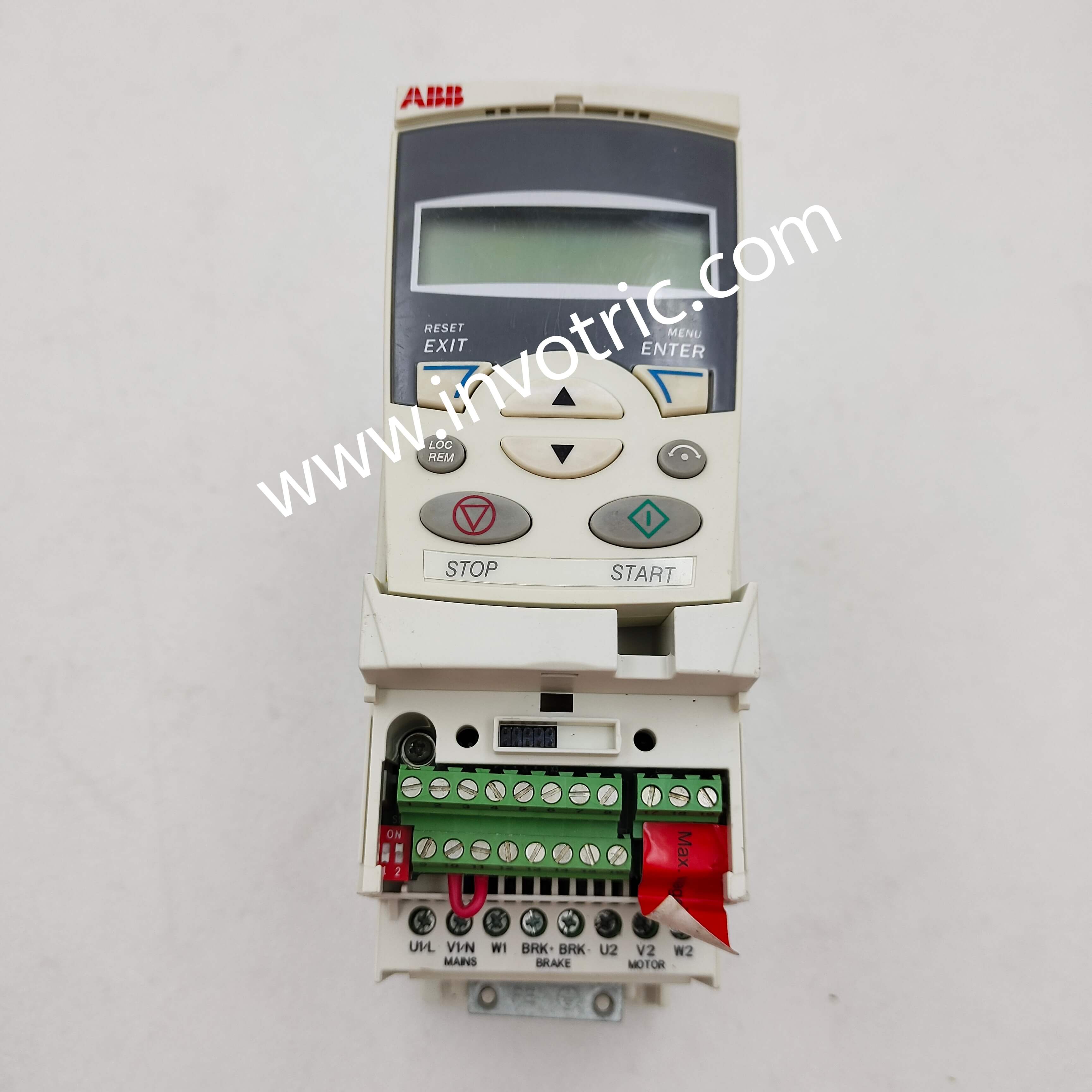 3AUA0000058186 ACS355-03E-04A1-4 -2