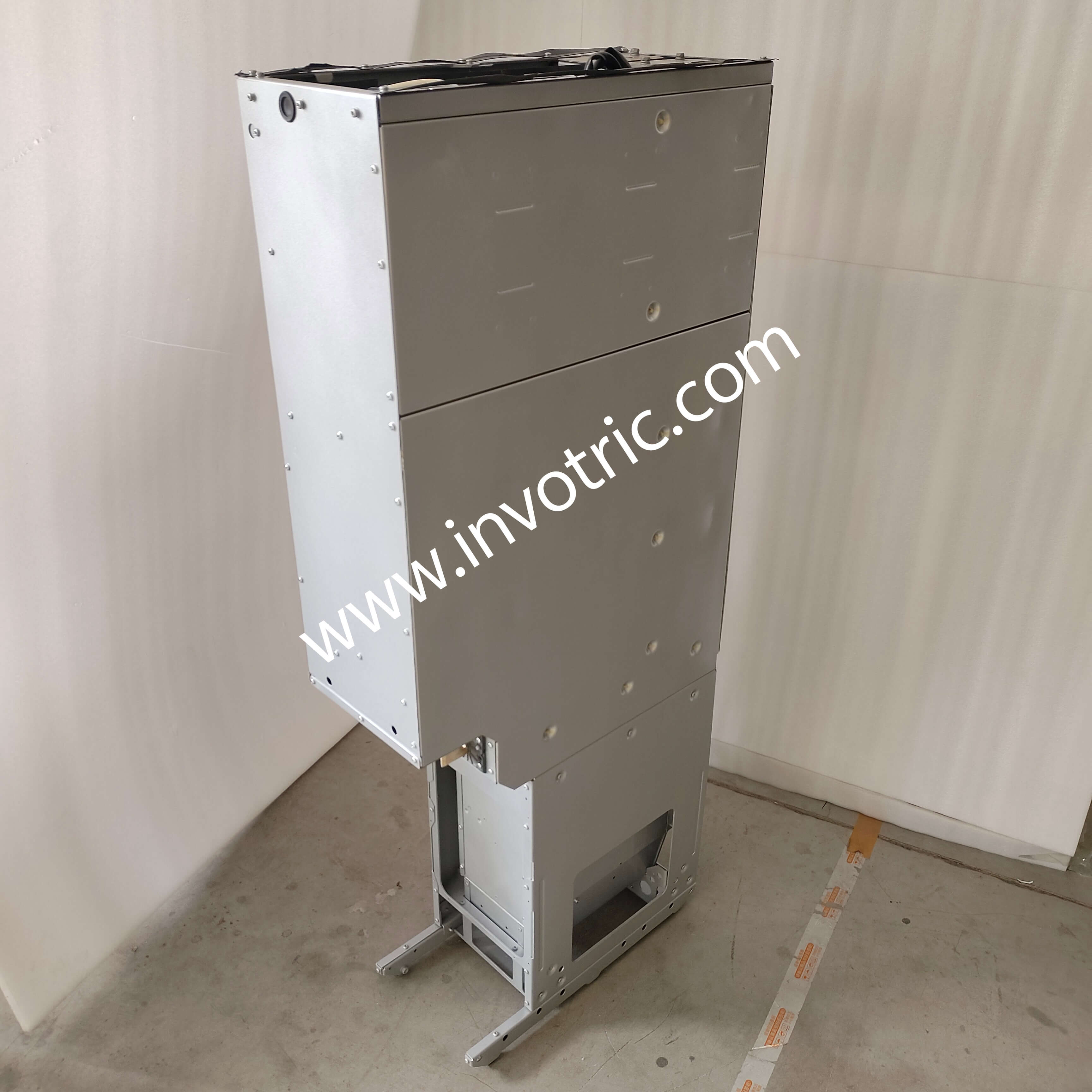 ACS880-104-0600A-7+E205 ABB-1